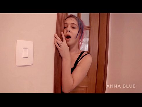 ❤️ 我回到了我的兄弟身上。我和他的女朋友發生了性關係。女同性戀的回報。 ❤️❌ 只是色情 在我們